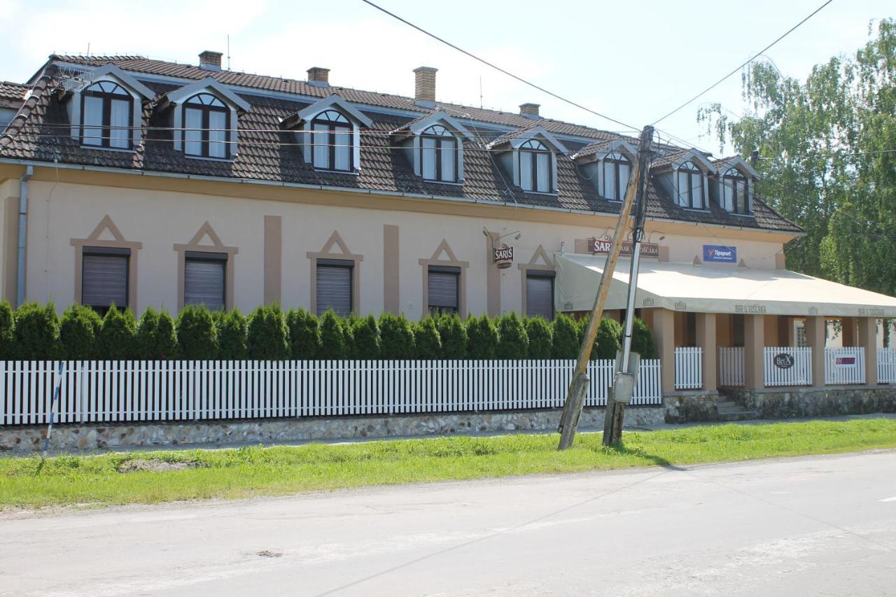 Ubytovanie Toscana Vysne Revistia Exterior foto